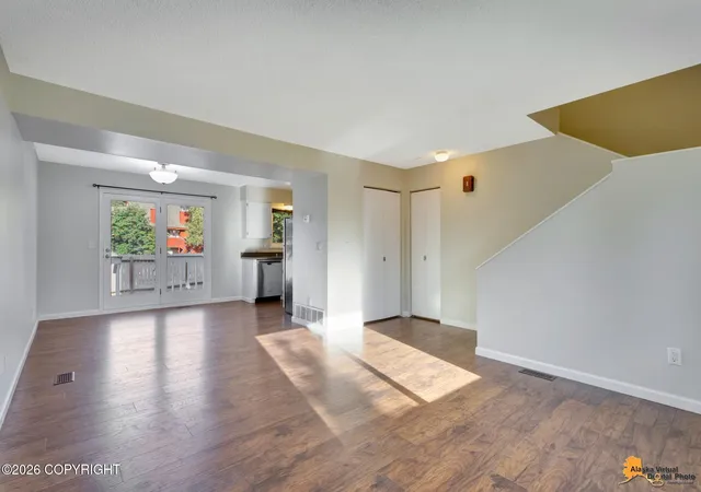 Photo 3 of Sale Pending at 260 Fall Leaf Cir, Anchorage, AK 99504 | MLS# 26-11933 | Listing updated on 2026-10-10