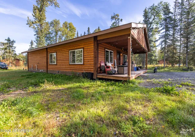 Photo 3 of Single family home for sale at 52790 Wesley Ct, Nikiski/north Kenai, AK 99611 | MLS# 26-10353 | Listing updated on 2026-09-19