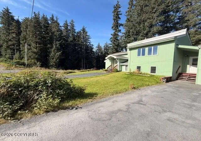 Photo 4 of Single family home for sale at 2225 Beaver Lake Dr, Kodiak, AK 99615 | MLS# 26-11079 | Listing updated on 2026-09-04