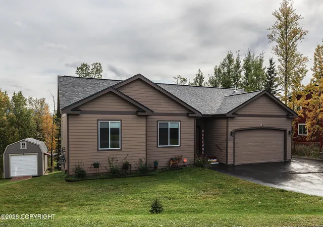 Photo 2 of Single family home for sale at 1600 E Gosling Cir, Wasilla, AK 99654 | MLS# 26-12393 | Listing updated on 2026-10-19