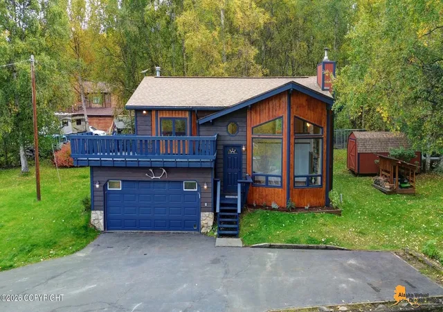Photo 2 of Sale Pending at 22134 Woodcliff Ct, Chugiak, AK 99567 | MLS# 26-11640 | Listing updated on 2026-09-21