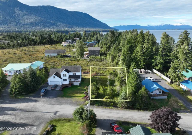 Photo 2 of Sale Pending at 106 Jenny Ln, Petersburg, AK 99833 | MLS# 26-11324 | Listing updated on 2026-09-03
