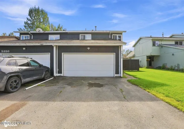 Photo 2 of Single family home for sale at 5840 Jordan Cir, Anchorage, AK 99504 | MLS# 26-10728 | Listing updated on 2026-09-11