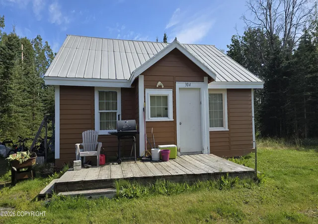 Photo 2 of Sale Pending at 304 James St, Kenai, AK 99611 | MLS# 26-11277 | Listing updated on 2026-09-10