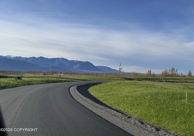 Photo 4 of Single family home for sale at 7240 E Refuge View Dr, Palmer, AK 99645 | MLS# 26-11878 | Listing updated on 2026-10-29
