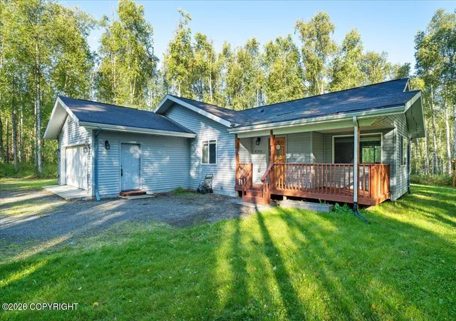 Photo 3 of Single family home for sale at 6361 W Commadore Ln, Wasilla, AK 99623 | MLS# 26-11137 | Listing updated on 2026-09-26