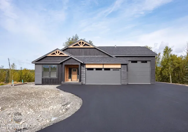 Photo 2 of Single family home for sale at 2609 W Longview Cir, Wasilla, AK 99654 | MLS# 26-11144 | Listing updated on 2026-09-19