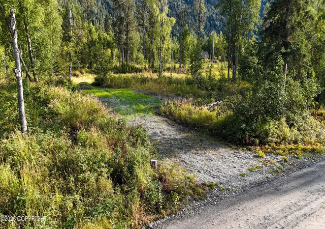 Photo 2 of Sale Pending at 12704 E Wycoff Dr, Palmer, AK 99645 | MLS# 26-11103 | Listing updated on 2026-09-13