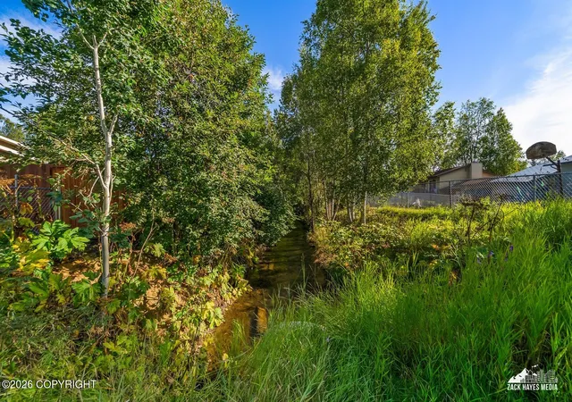 Photo 47 of Sale Pending at 3140 Ambergate Dr, Anchorage, AK 99504 | MLS# 26-11439 | Listing updated on 2026-09-09