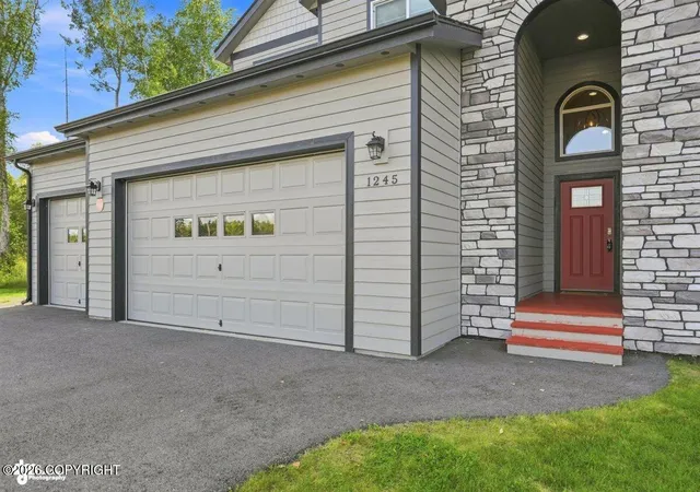 Photo 3 of Single family home for sale at 1245 S Endeavor St, Wasilla, AK 99654 | MLS# 26-11389 | Listing updated on 2026-10-01