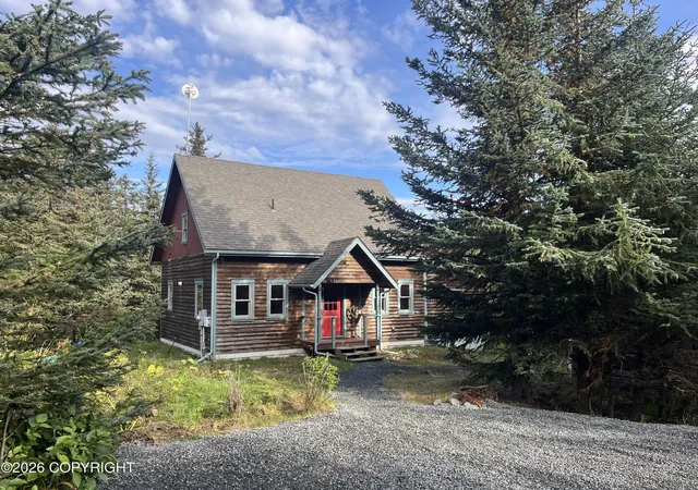 Photo 1 of Single family home for sale at 1500 Lincoln Dr, Homer, AK 99603 | MLS# 26-12320 | Listing updated on 2026-09-25
