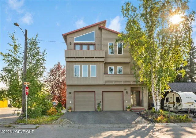 Photo 2 of Condo for sale at 1401 Latouche St #2, Anchorage, AK 99501 | MLS# 26-11543 | Listing updated on 2026-09-05