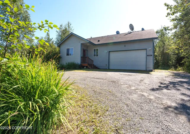 Photo 1 of Single family home for sale at 6028 W Dandy Cir, Wasilla, AK 99623 | MLS# 26-11310 | Listing updated on 2026-09-11