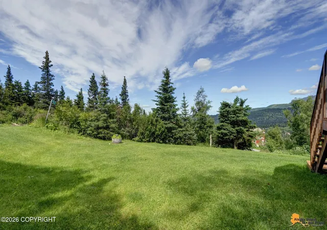 Photo 4 of Sale Pending at 8106 Robert Dr, Anchorage, AK 99516 | MLS# 26-11342 | Listing updated on 2026-09-08