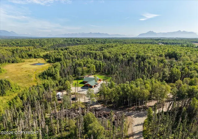 Photo 3 of Single family home for sale at 4135 N Crossover Dr, Wasilla, AK 99623 | MLS# 26-11387 | Listing updated on 2026-10-16