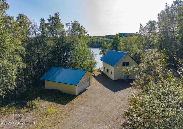 Photo 3 of Single family home for sale at 21284 W Loc Lohmand Dr, Big Lake, AK 99652 | MLS# 26-11360 | Listing updated on 2026-09-03
