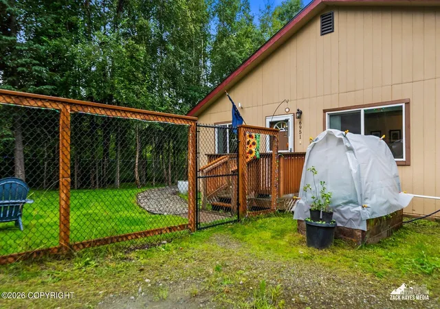 Photo 3 of Single family home for sale at 6951 W Captain Hook Dr, Wasilla, AK 99623 | MLS# 26-11434 | Listing updated on 2026-09-08