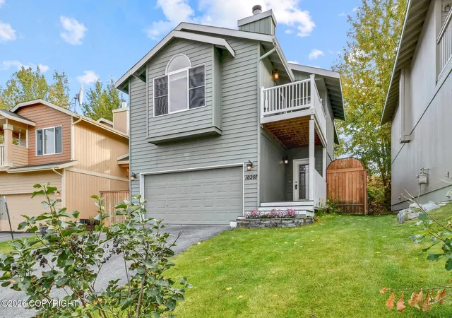 Photo 2 of Sale Pending at 10207 Ridge Park Dr, Anchorage, AK 99507 | MLS# 26-11551 | Listing updated on 2026-10-01