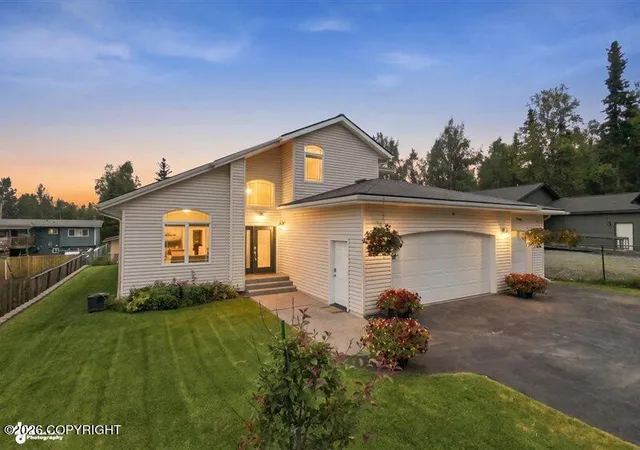 Photo 2 of Sale Pending at 3735 Corps Cir, Anchorage, AK 99507 | MLS# 26-11415 | Listing updated on 2026-09-15
