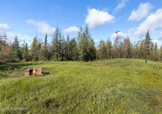 Photo 3 of Single family home for sale at 1165 Rock Jasmine Ct, North Pole, AK 99705 | MLS# 26-11460 | Listing updated on 2026-09-08