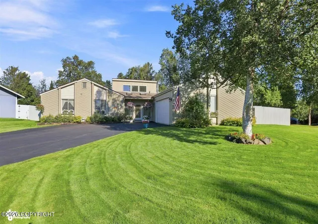 Photo 1 of Single family home for sale at 3570 Admiralty Bay Dr, Anchorage, AK 99515 | MLS# 26-11550 | Listing updated on 2026-09-14