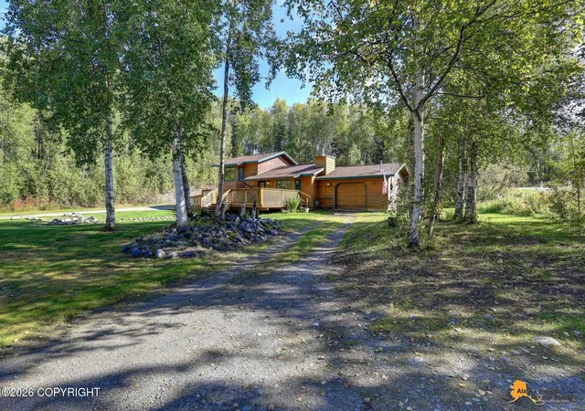 Photo 3 of Single family home for sale at 460 E Mcadoo Way, Wasilla, AK 99654 | MLS# 26-11583 | Listing updated on 2026-09-11