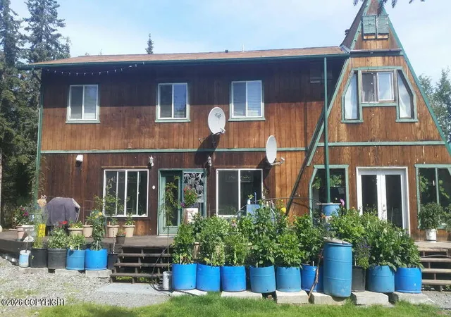 Photo 3 of Single family home for sale at 21055 Earl Ct, Kasilof, AK 99610 | MLS# 26-11979 | Listing updated on 2026-09-22