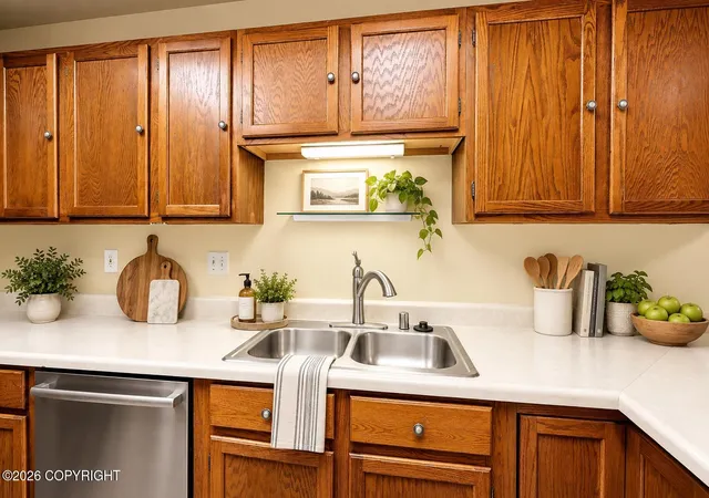 Photo 4 of Sale Pending at 7300 Clairborne Dr, Anchorage, AK 99502 | MLS# 26-11912 | Listing updated on 2026-09-21