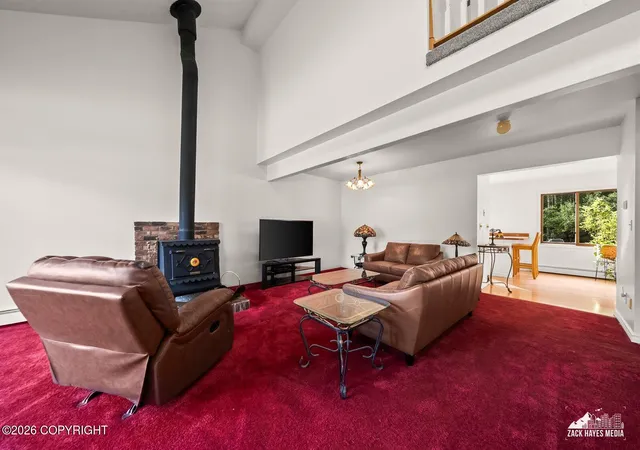 Photo 3 of Sale Pending at 820 Woodmar Pl, Anchorage, AK 99515 | MLS# 26-11757 | Listing updated on 2026-10-27