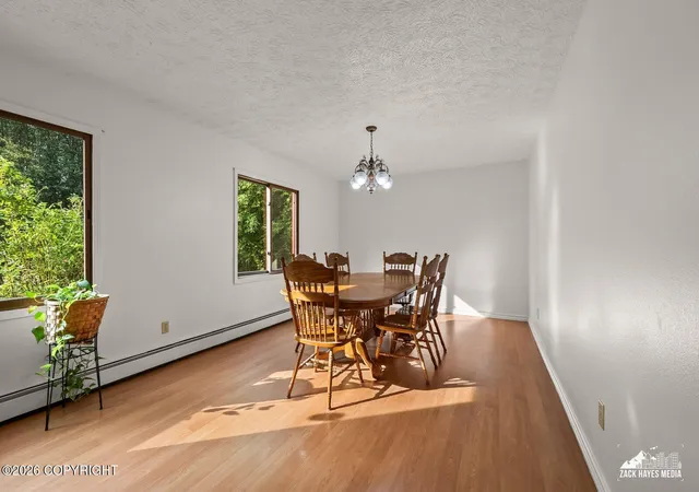 Photo 4 of Sale Pending at 820 Woodmar Pl, Anchorage, AK 99515 | MLS# 26-11757 | Listing updated on 2026-10-27