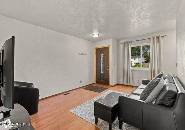 Photo 4 of Single family home for sale at 3348 Leonard Cir, Anchorage, AK 99507 | MLS# 26-11668 | Listing updated on 2026-09-11