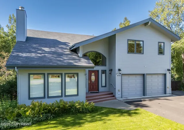 Photo 3 of Single family home for sale at 4741 Mars Dr, Anchorage, AK 99507 | MLS# 26-11881 | Listing updated on 2026-09-15