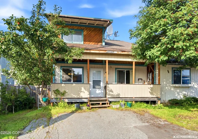 Photo 2 of Sale Pending at 3507 Grissom Cir, Anchorage, AK 99517 | MLS# 26-11793 | Listing updated on 2026-09-14
