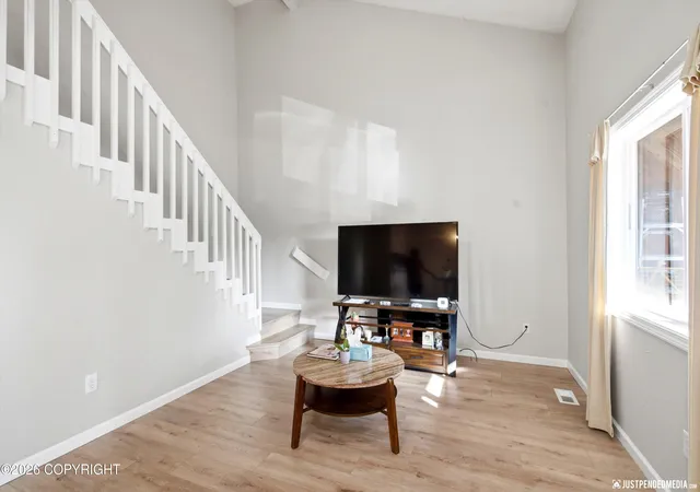 Photo 3 of Sale Pending at 3507 Grissom Cir, Anchorage, AK 99517 | MLS# 26-11793 | Listing updated on 2026-09-14