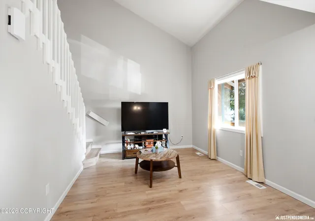 Photo 4 of Sale Pending at 3507 Grissom Cir, Anchorage, AK 99517 | MLS# 26-11793 | Listing updated on 2026-09-14