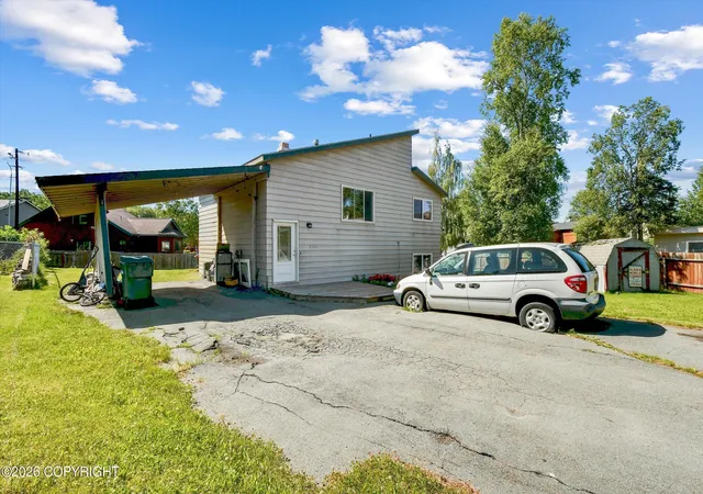 Photo 2 of Single family home for sale at 8520 Craiger Ct, Anchorage, AK 99507 | MLS# 26-11767 | Listing updated on 2026-09-11