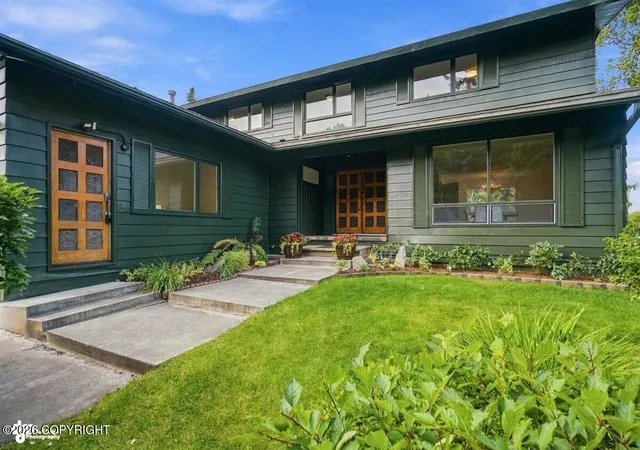 Photo 2 of Single family home for sale at 3412 Stanford Dr, Anchorage, AK 99508 | MLS# 26-11781 | Listing updated on 2026-09-13
