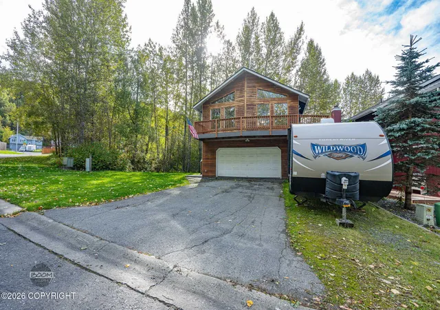 Photo 2 of Sale Pending at 17820 Beaujolais Dr, Eagle River, AK 99577 | MLS# 26-12065 | Listing updated on 2026-09-26