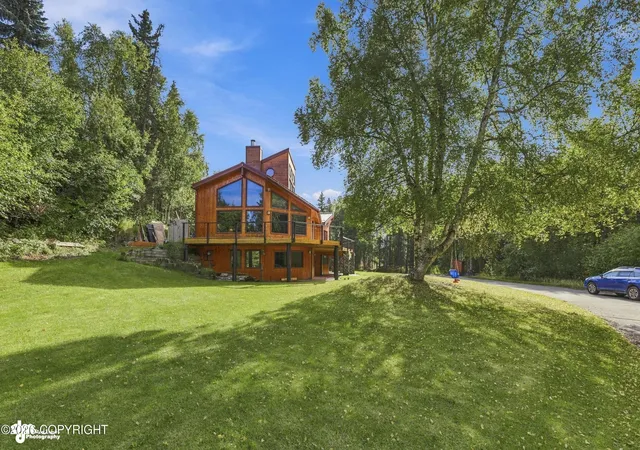 Photo 1 of Single family home for sale at 10190 Our Rd, Anchorage, AK 99507 | MLS# 26-11830 | Listing updated on 2026-10-08