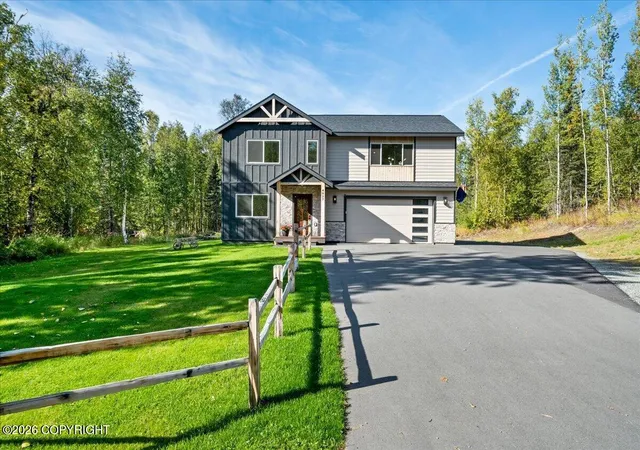 Photo 2 of Single family home for sale at 4827 E Alder Dr, Wasilla, AK 99654 | MLS# 26-11866 | Listing updated on 2026-10-18