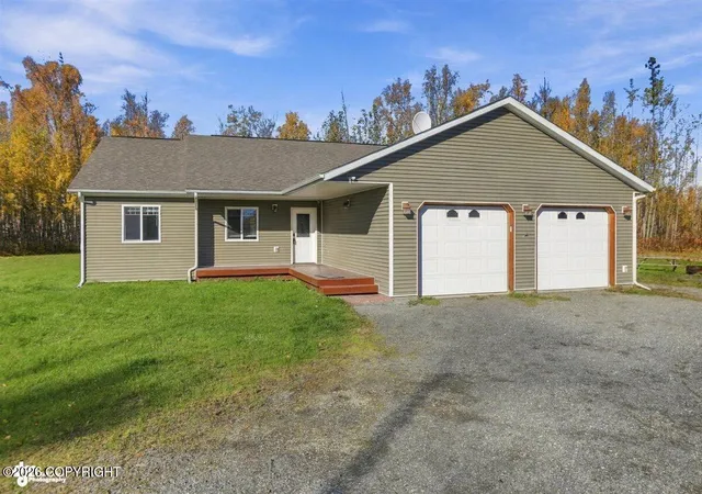 Photo 1 of Single family home for sale at 1007 W Moose Park Dr, Wasilla, AK 99654 | MLS# 26-11867 | Listing updated on 2026-10-12