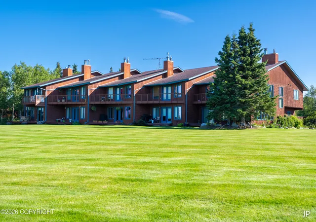 Photo 4 of Single family home for sale at 36969 Chinulina Ct, Kenai, AK 99611 | MLS# 26-11890 | Listing updated on 2026-09-25