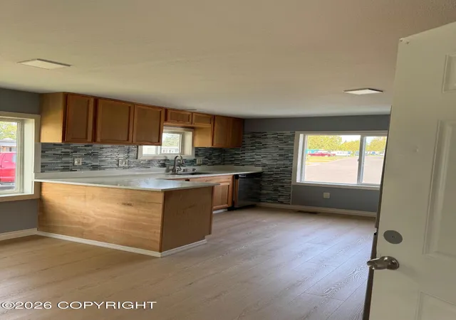Photo 4 of Manufactured home for sale at 1200 W Dimond Blvd #1042, Anchorage, AK 99515 | MLS# 26-11883 | Listing updated on 2026-10-14