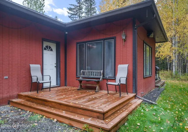 Photo 3 of Sale Pending at 1472 Calabash Dr, North Pole, AK 99705 | MLS# 26-12251 | Listing updated on 2026-09-28