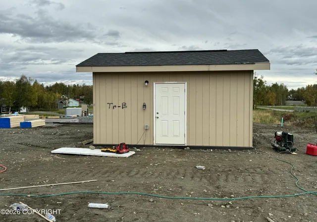 Photo 3 of Sale Pending at 2656 N Cottage Hl Dr, Palmer, AK 99645 | MLS# 26-12036 | Listing updated on 2026-10-09