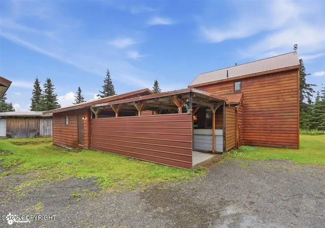 Photo 3 of Single family home for sale at 22900 Shady Dr, Ninilchik, AK 99639 | MLS# 26-11971 | Listing updated on 2026-09-28