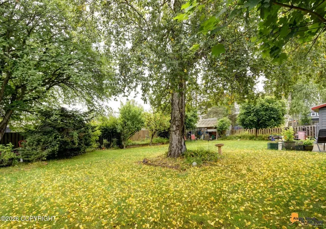 Photo 2 of Sale Pending at 2207 Turnagain Pkwy, Anchorage, AK 99517 | MLS# 26-12275 | Listing updated on 2026-09-29