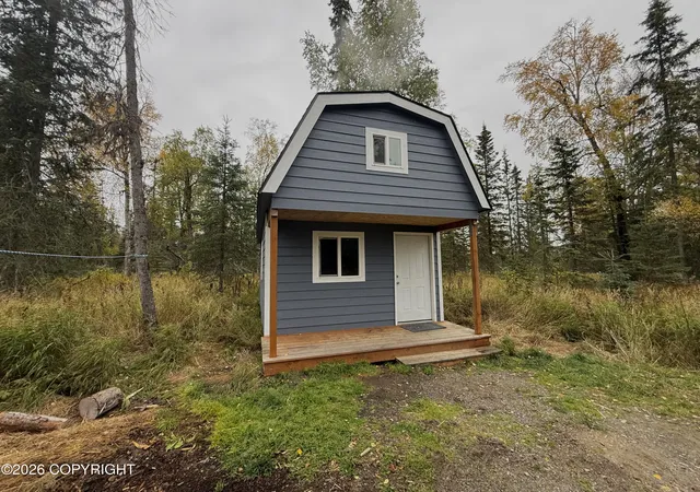 Photo 3 of Single family home for sale at 52056 Zircon Ct, Nikiski, AK 99611 | MLS# 26-12427 | Listing updated on 2026-10-07