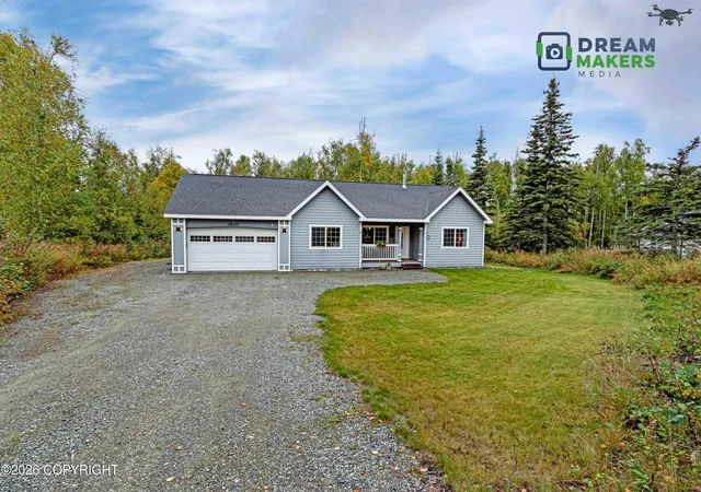 Photo 2 of Single family home for sale at 1820 S Rue De La Paix Loop, Wasilla, AK 99623 | MLS# 26-12118 | Listing updated on 2026-10-09