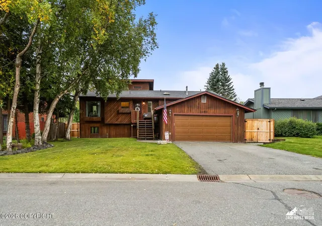 Photo 3 of Sale Pending at 3084 Bettles Bay Loop, Anchorage, AK 99515 | MLS# 26-12095 | Listing updated on 2026-10-17